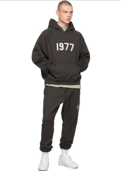 ESSENTIALS 1977 HOODIE + FREE TRACKPANTS(TODAY ONLY)