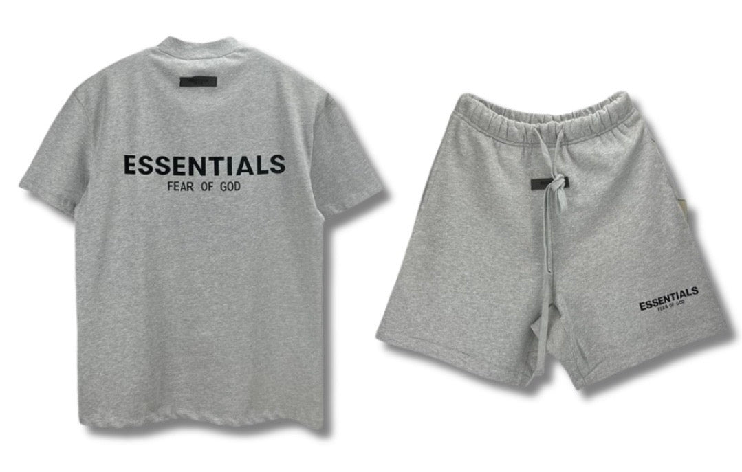 ESSENTIALS Logo Summer Set